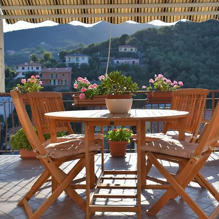 Terrazza Vista Mare Apartament Moneglia